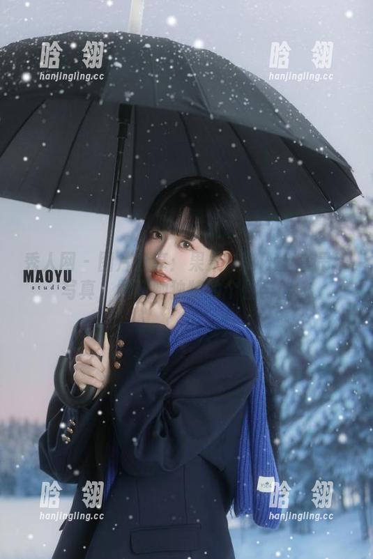 秀人网 - 图片分享：果果Nikki全套吊带写真，展现她独特的个性与韵味