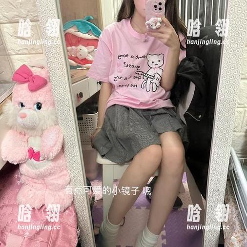 秀人网-王心怡 秀人网 - 相约王心怡肉丝写真全集,感受她在艺术中的生动与优雅