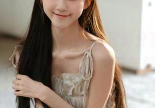 秀人网 – 白白Alina女神写真分享合集，尽情领略她的完美风采与魅力