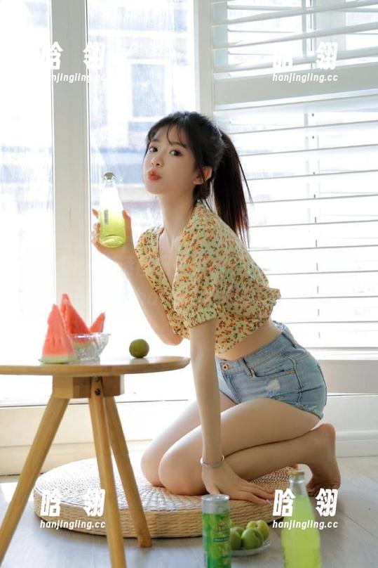 秀人网 - 高清图册赠送给美好时光，糯美子MINIbabe的内衣摄影精选