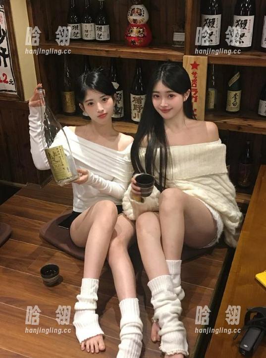 秀人网 - 揭开闫璐璐的秘密面纱：极致艺术的写真套图重磅来袭！