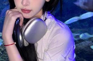 紧急企划 – 海边的清晨，小恩与海浪的较量：这组原图作品集，绝对是你夏日的搞笑解药！