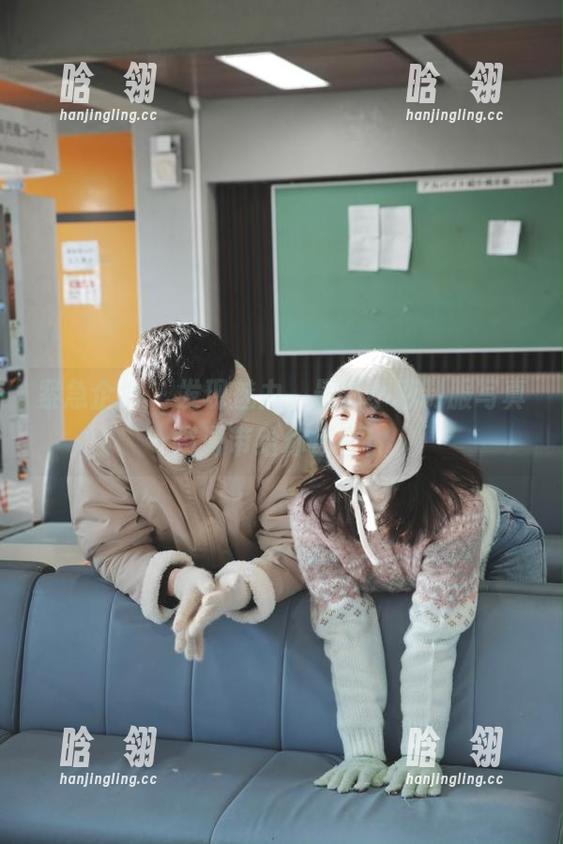 紧急企划 - 发现魅力，最新小恩制服写真资源带给你惊喜！