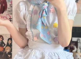 美媛馆 – 不要错过！观看“Manuela玛鲁娜秘书”图包，带你进入她独特的摄影世界！