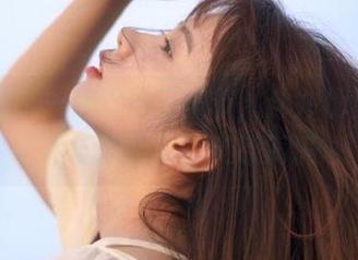 美媛馆 – 一起欢庆万圣节，仓井优香的美图与壁纸让你灵感满满