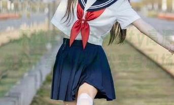美媛馆 – 精选唐琪儿Beauty高清职业装写真，免费下载让你轻松变身职场女王！