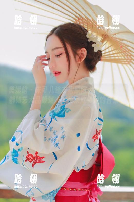 美媛馆-朱可儿 美媛馆 - 朱可儿连衣裙原图大全:每一款都如艺术品般迷人,快来欣赏她的合集吧!