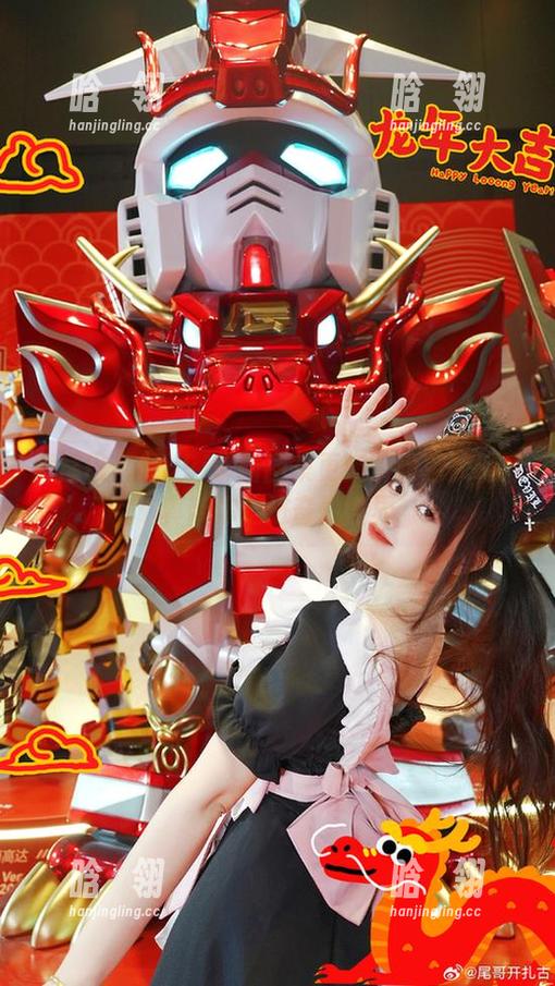 脱尾巴Mizuki 脱尾巴Mizuki最新图集更新:粉色梦幻写真带你走进奇幻世界