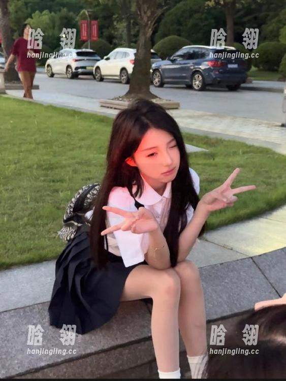 艺图语 - 日落之前的宁静，陈瑜婕清浅之夏的独特原图资源倾心推荐!