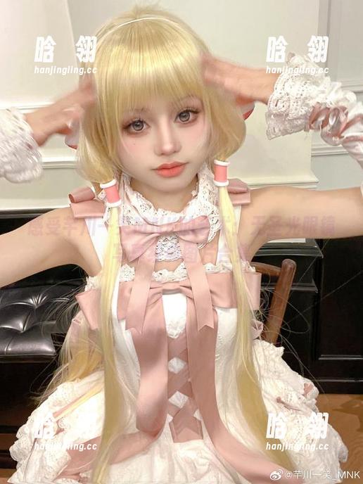 感受芊川一笑MNK的艺术：无圣光眼镜写真经典图片合集