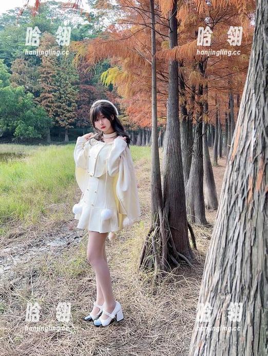 萌芽儿o0户外摄影套图作品：让你感受自然与青春的完美碰撞！