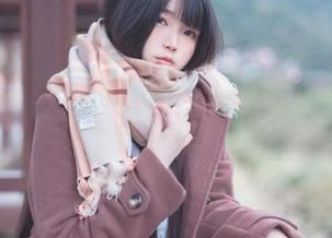 揭开神秘面纱：落落Raku的修女与魔鬼图包合集，让你在戏谑中寻找纯真！