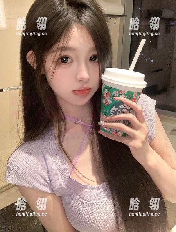 蜜桃社-杏子 蜜桃社 - 观看杏子化身职场女王的职业装图包,保证让你的职场风格瞬间升级,连同事都惊呆!