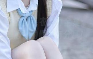 蜜桃社 – 结衣的毛衣写真全集：每一张都是心情的倾诉与分享！