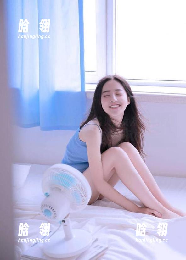 蜜桃社-韩贝贝 蜜桃社 - 重要更新!韩贝贝女友写真作品集涵盖她的经典与创新风格!