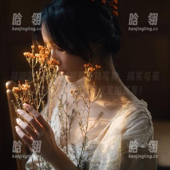 袜啵啵-甜甜圈 袜啵啵 - 最新甜甜圈丝袜写真,搞笑与美丽交织,一场视觉和欢笑的盛宴!