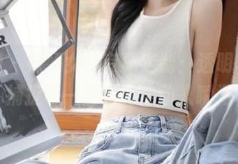 微密圈 – 辣妈女神专属定制：透明写真，捕捉每一刻的真实动人瞬间