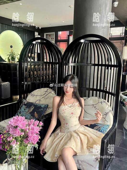 值得收藏的“过期米线线喵姐姐”精美图包，写真合集曝光！