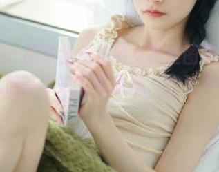 微密圈 – 品味金希儿熟女黑丝图集，独特御姐风范等你来下载收藏，绝对不容错过！