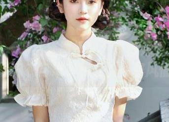 微密圈 – 高清套图揭秘：铁锤姐姐为你呈现内衣与维多利亚的秘密风情