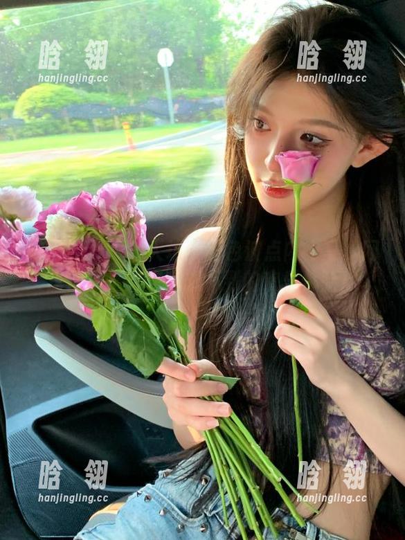微密圈 - 一秒入坑！阿色波点内内写真网盘链接，给你意想不到的欢乐体验！