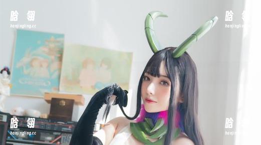 雯妹不讲道理的圣诞写真合集，宛如一场梦幻的视觉盛宴，令人陶醉不已