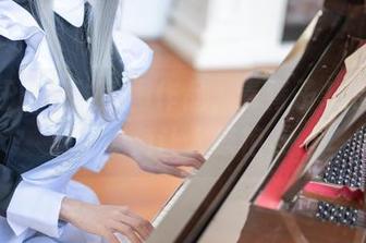 一组狂三校服美图作品，青青子Js的独特视角让人惊艳